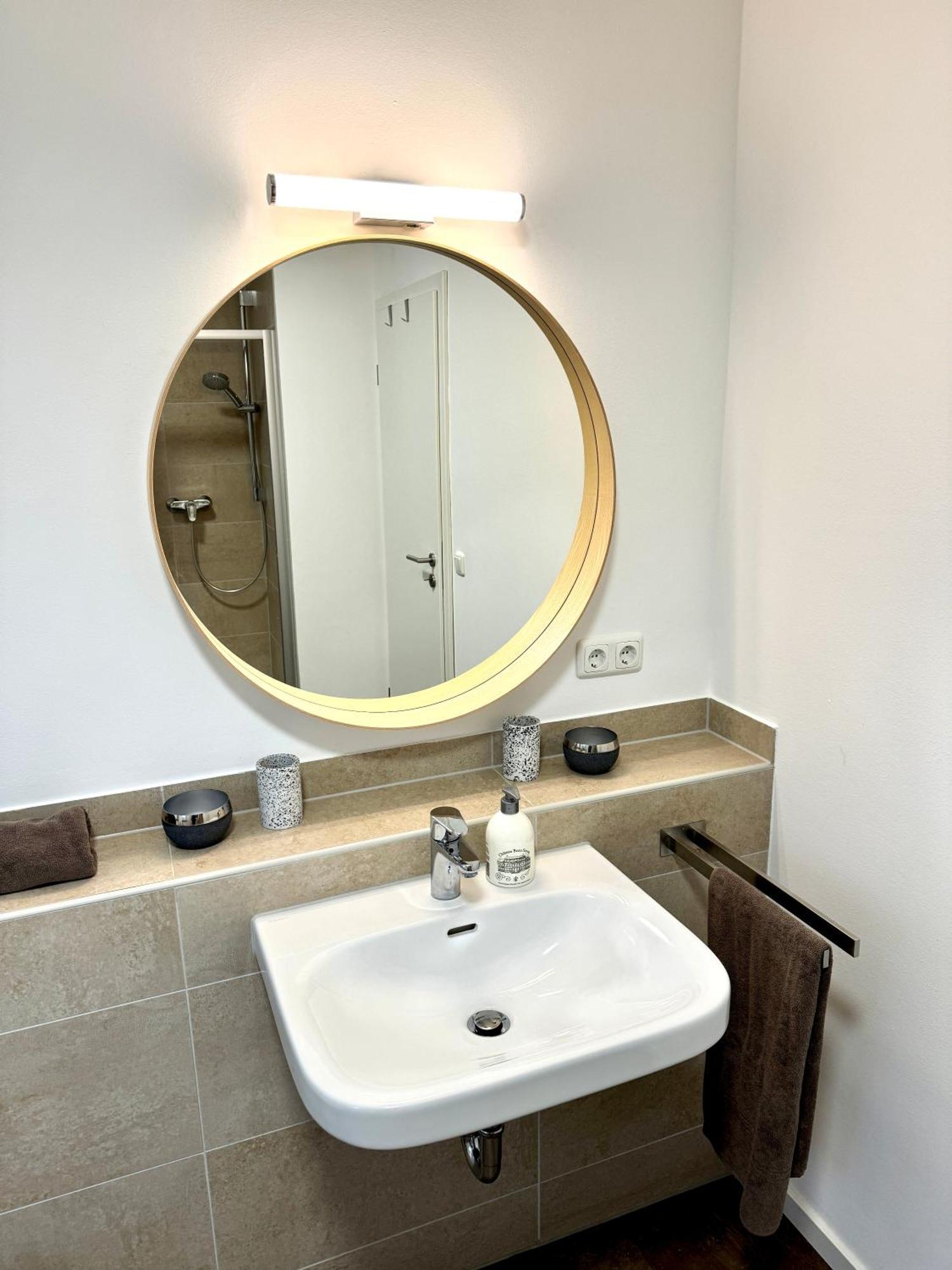 Ferienwohnung "Dream Suite" - Im Coburger Wonderland - Ihr Zuhause Auf Zeit! Cobourg Extérieur photo